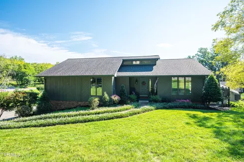 325 Bays Cove Trail Kingsport Tn 37660, Kingsport, TN 37660