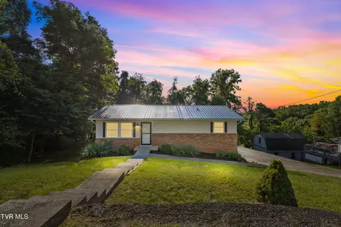 1204 Ridgecrest Avenue Kingsport Tn 37660, Kingsport, TN 37660