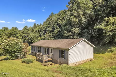 422 Old Tram Road Road Saltville Va 24370, Saltville, VA 24370