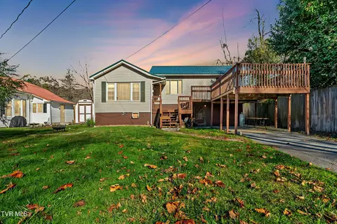 114 E 2nd Street Big Stone Gap Va 24219, Big Stone Gap, VA 24219