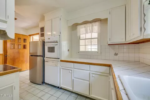 6130 Baileyton Road Greeneville Tn 37745, Greeneville, TN 37745 photo 11