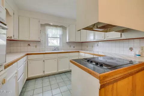 6130 Baileyton Road Greeneville Tn 37745, Greeneville, TN 37745 photo 9