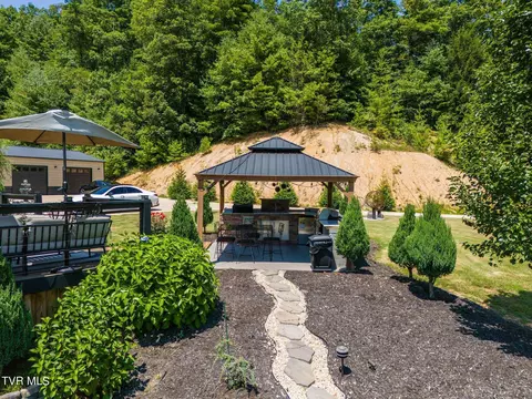 Exterior - 1141 Williams Road Erwin Tn 37650, Erwin, TN 37650 photo 8 of 29