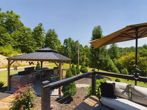 Exterior - 1141 Williams Road Erwin Tn 37650, Erwin, TN 37650 photo 6 of 29