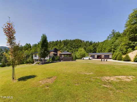Exterior - 1141 Williams Road Erwin Tn 37650, Erwin, TN 37650 photo 14 of 29