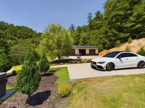 Exterior - 1141 Williams Road Erwin Tn 37650, Erwin, TN 37650 photo 17 of 29