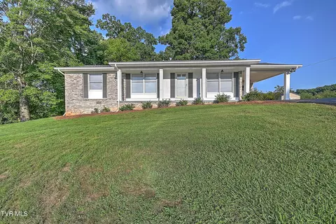 300 Wonderland Drive Kingsport Tn 37660, Kingsport, TN 37660