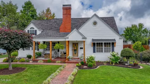 509 W D Street Elizabethton Tn 37643, Elizabethton, TN 37643