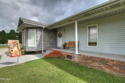 Exterior - 410 Shadden Road Gray Tn 37615, Gray, TN 37615 photo 5 of 10