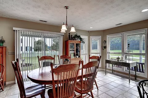 Dining - 410 Shadden Road Gray Tn 37615, Gray, TN 37615 photo 2 of 2