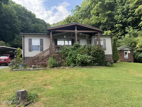 112 Shadow Mountain Road Roan Mountain Tn 37687, Roan Mountain, TN 37687