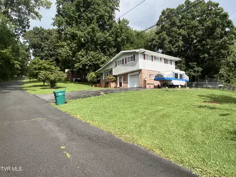 Exterior - 650 Hill Avenue Erwin Tn 37650, Erwin, TN 37650 photo 1 of 15