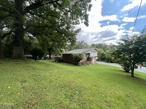 Exterior - 650 Hill Avenue Erwin Tn 37650, Erwin, TN 37650 photo 3 of 15