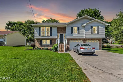 219 Grandview Street Mount Carmel Tn 37645, Mount Carmel, TN 37645