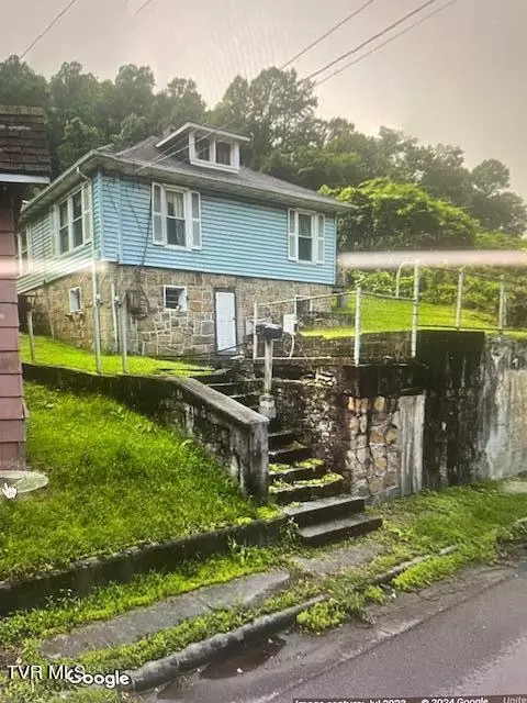 19454 Riverside Drive Grundy Va 24614, Grundy, VA 24614