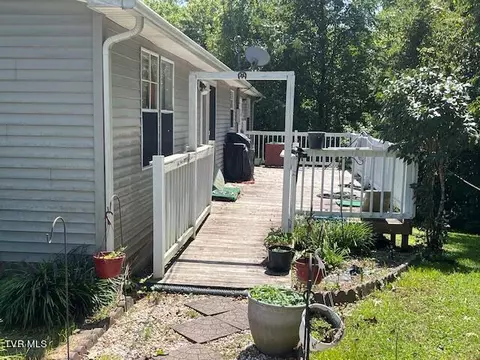Exterior - 7900 High Oak Road Pound Va 24279, Pound, VA 24279 photo 1 of 1