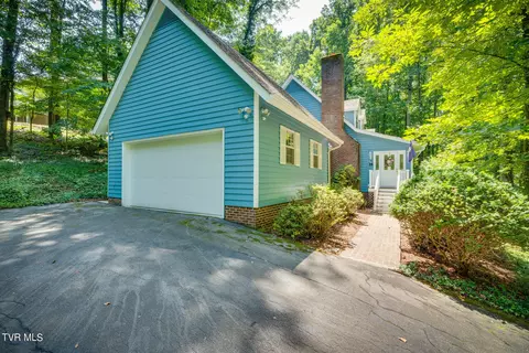 4 Red Fern Circle Johnson City Tn 37604, Johnson City, TN 37604