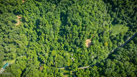 321 Browns Branch Road Hampton Tn 37658, Hampton, TN 37658 photo 6