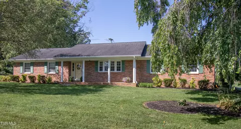 19290 Woodland Hills Road Abingdon Va 24210, Abingdon, VA 24210
