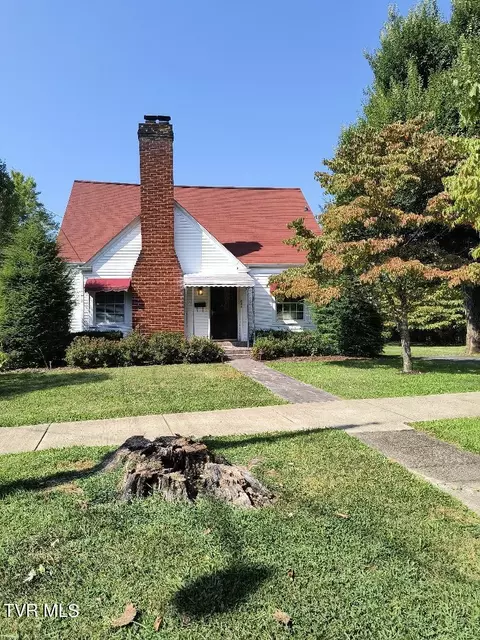 217 W West I Street Elizabethton Tn 37643, Elizabethton, TN 37643