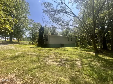 263 Jd Fox Rd Limestone Tn 37681, Limestone, TN 37681 photo 9