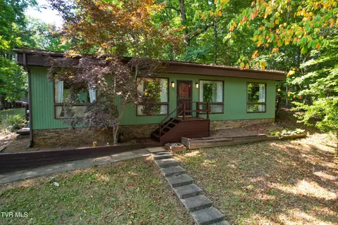 1507 Woodridge Drive Johnson City Tn 37604, Johnson City, TN 37604