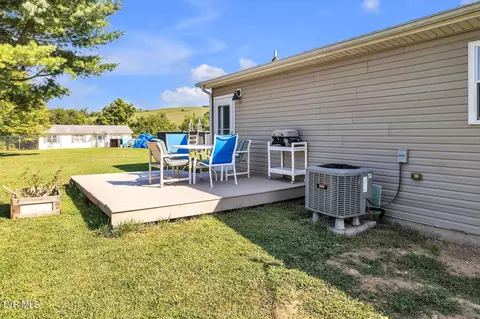 Exterior - 17478 Ridgeview Drive Abingdon Va 24211, Abingdon, VA 24211 photo 7 of 11