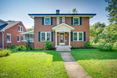 709 W Maple Street Johnson City Tn 37604, Johnson City, TN 37604