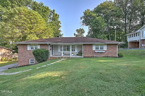 108 Oak Lane Johnson City Tn 37604, Johnson City, TN 37604