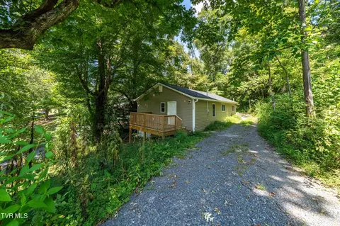 1233 Harrison Avenue Kingsport Tn 37665, Kingsport, TN 37665