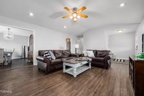 110 Pine Bark Drive Jonesborough Tn 37659, Jonesborough, TN 37659 photo 11