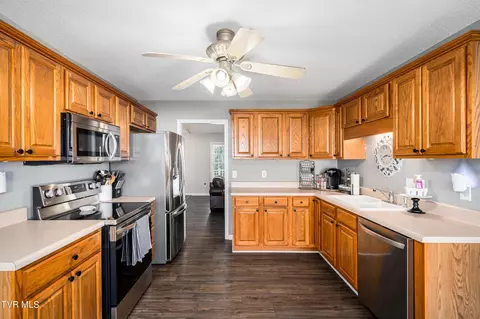 110 Pine Bark Drive Jonesborough Tn 37659, Jonesborough, TN 37659 photo 16