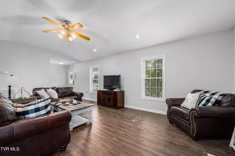110 Pine Bark Drive Jonesborough Tn 37659, Jonesborough, TN 37659 photo 10