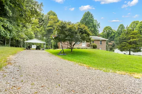 485 Hickory Drive Bristol Va 24201, Bristol, VA 24201 photo 4