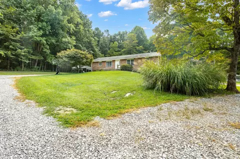 485 Hickory Drive Bristol Va 24201, Bristol, VA 24201 photo 2