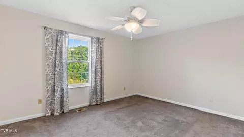 Bedroom - 1769 Ponder Drive Talbott Tn 37877, Talbott, TN 37877 photo 3 of 6
