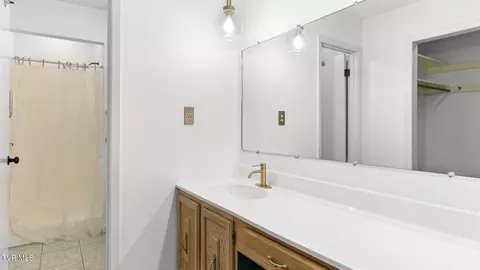 Bath - 1769 Ponder Drive Talbott Tn 37877, Talbott, TN 37877 photo 1 of 5