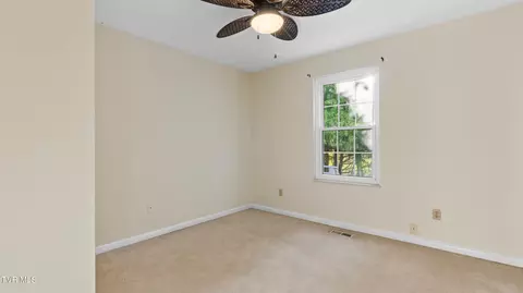 Bedroom - 1769 Ponder Drive Talbott Tn 37877, Talbott, TN 37877 photo 5 of 6