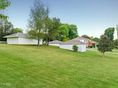 Exterior - 1769 Ponder Drive Talbott Tn 37877, Talbott, TN 37877 photo 5 of 9