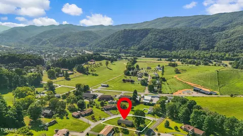 101 Chelsea Drive Erwin Tn 37650, Erwin, TN 37650 photo 2