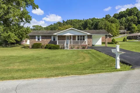 101 Chelsea Drive Erwin Tn 37650, Erwin, TN 37650 photo 4