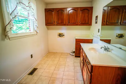 101 Wright Lane Bristol Tn 37620, Bristol, TN 37620 photo 27