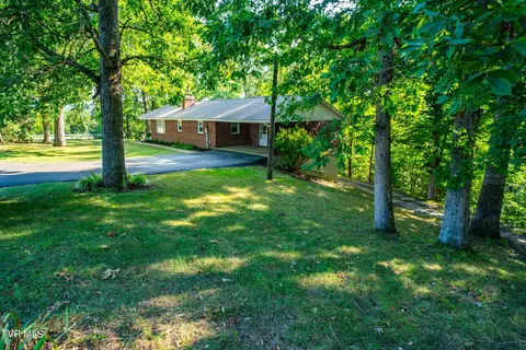 101 Wright Lane Bristol Tn 37620, Bristol, TN 37620 photo 4