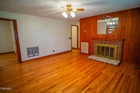 101 Wright Lane Bristol Tn 37620, Bristol, TN 37620 photo 9