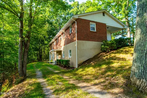 101 Wright Lane Bristol Tn 37620, Bristol, TN 37620 photo 7