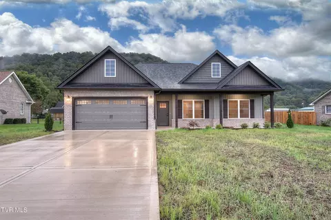 105 Tad Lincoln Court Elizabethton Tn 37643, Elizabethton, TN 37643