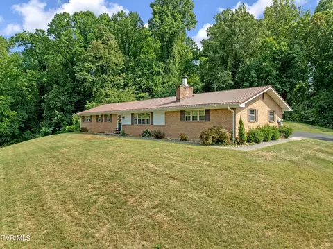 744 Garden Lane Bristol Va 24201, Bristol, VA 24201