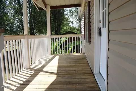 85 3rd Street Midway Tn 37809, Midway, TN 37809 photo 19