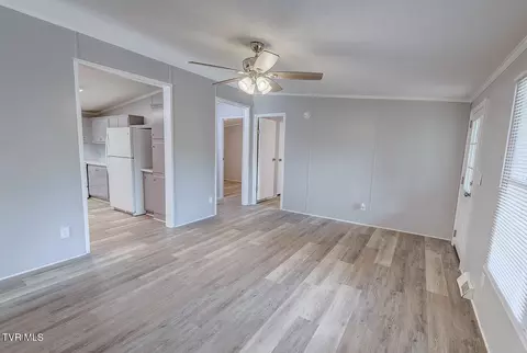 85 3rd Street Midway Tn 37809, Midway, TN 37809 photo 3