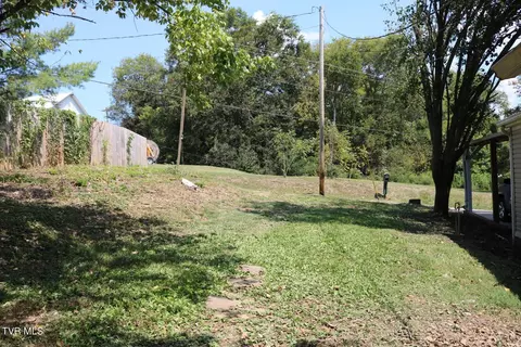 85 3rd Street Midway Tn 37809, Midway, TN 37809 photo 24